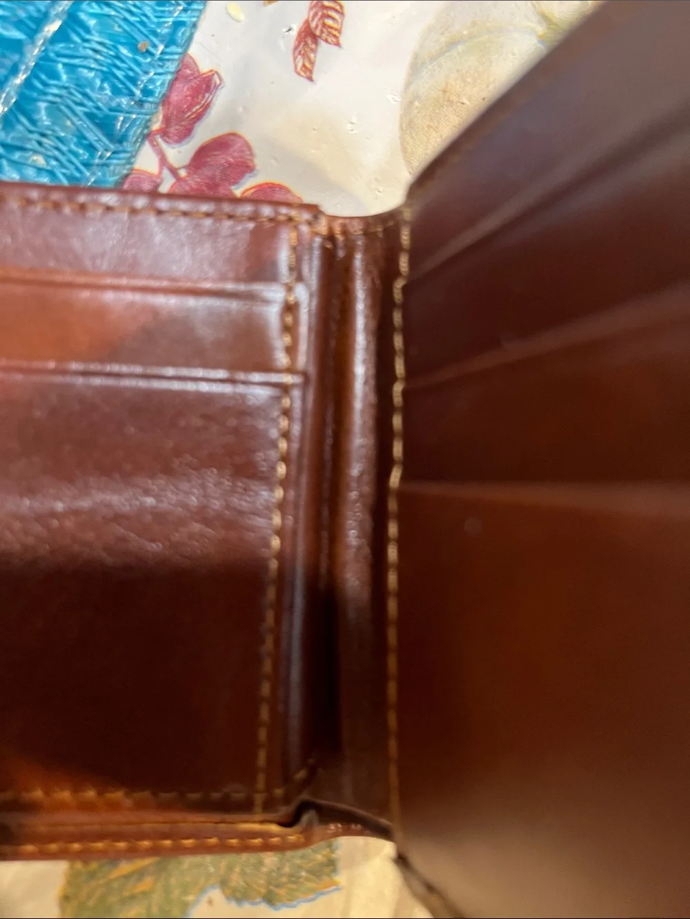 Brown Leather Men’s Bifold Wallet